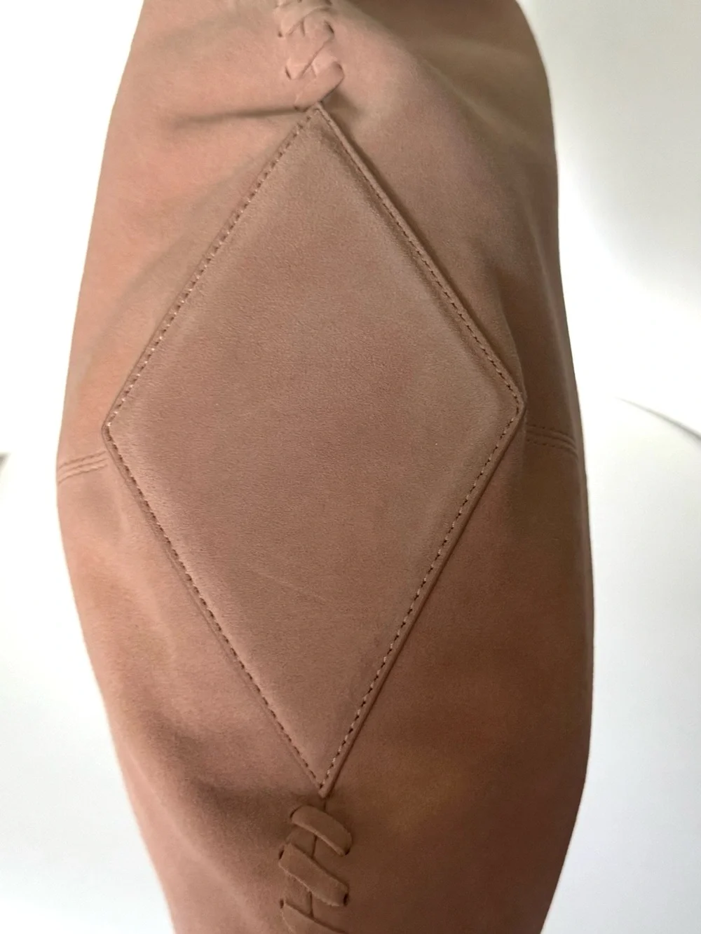 NWOT HM Premium Limited Ed Soldout Capsule Suede Hobo Shoulder Bag Dusty Rose